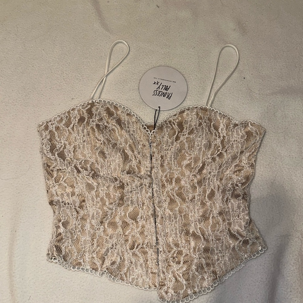 NWT princess polly top